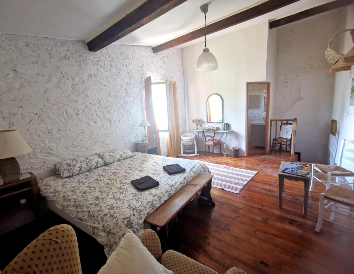 Chambre De Charme Cavanac Extérieur photo